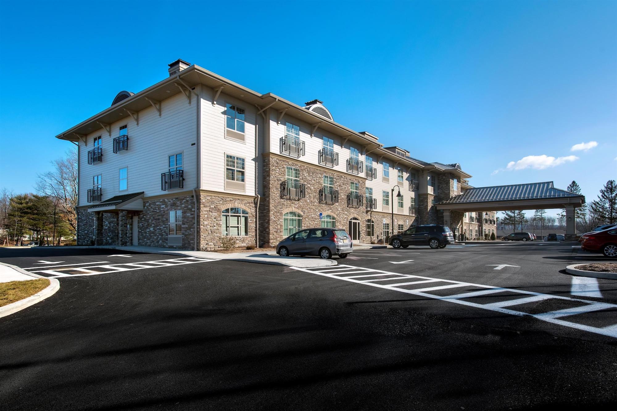 Hampton Inn By Hilton New Paltz, Ny Exterior photo